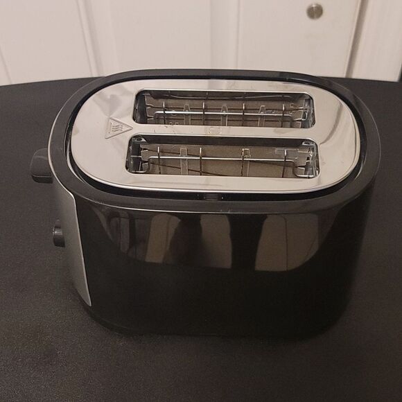 HAMILTON BEACH 2 SLICE SLICE EXTRA WIDE SLOT WITH BAGEL & DEFROST sett… - Picture 11 of 16